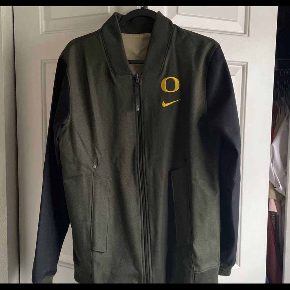 Nike Oregon Ducks Jacket - Reversible Water Repellent